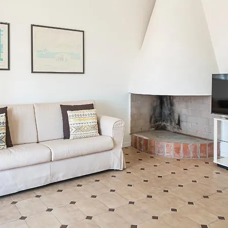 Beachfront Lido 95 *