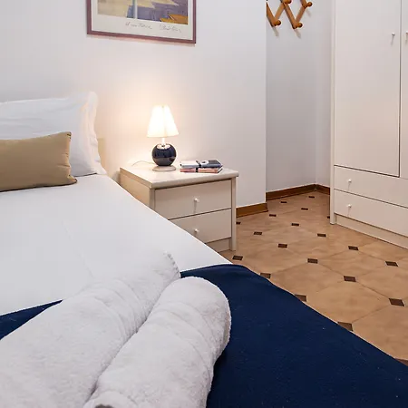 Lägenhet Beachfront Lido 95