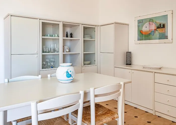 Daire Beachfront Lido 95