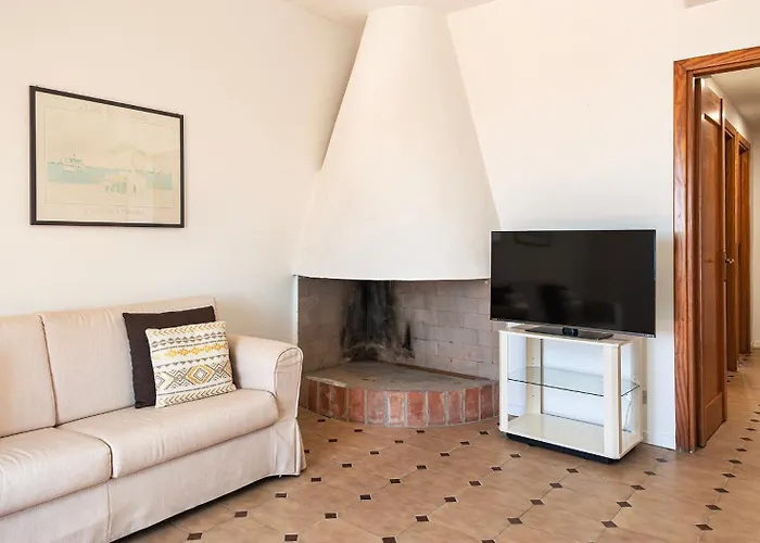 Beachfront Lido 95 شقة